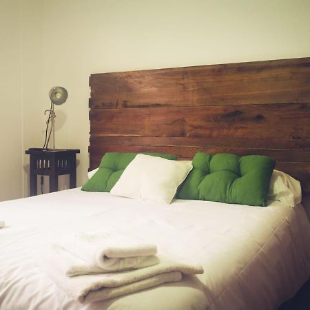 A Cochera Hostel Феррол Экстерьер фото