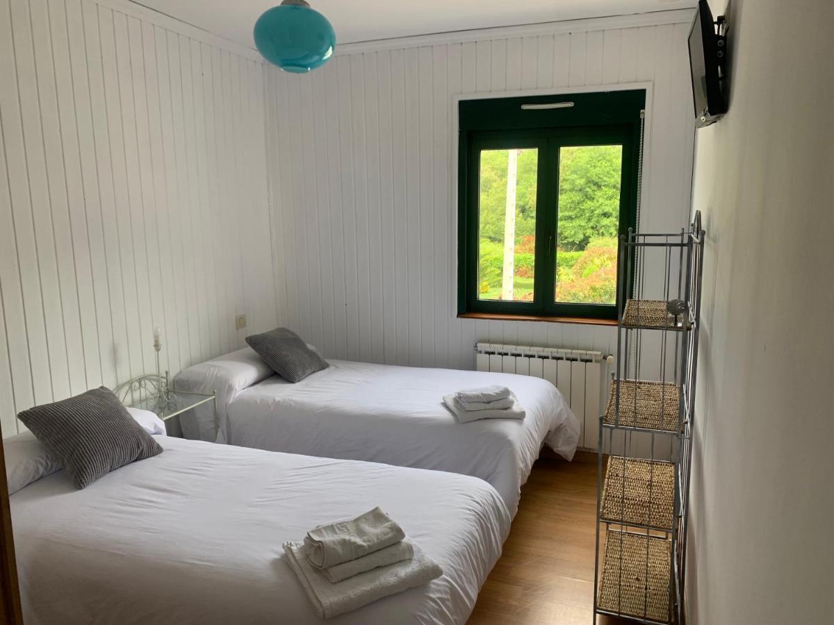 A Cochera Hostel Феррол Экстерьер фото